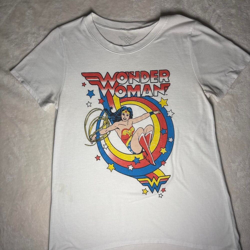 Marvel Wonder Woman, Women's White T-shirt Size M